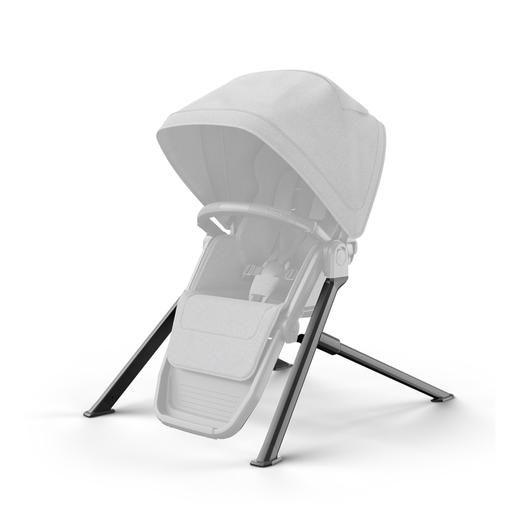 &Chill Camp Chair Legs – stroller seat on four angled support legs